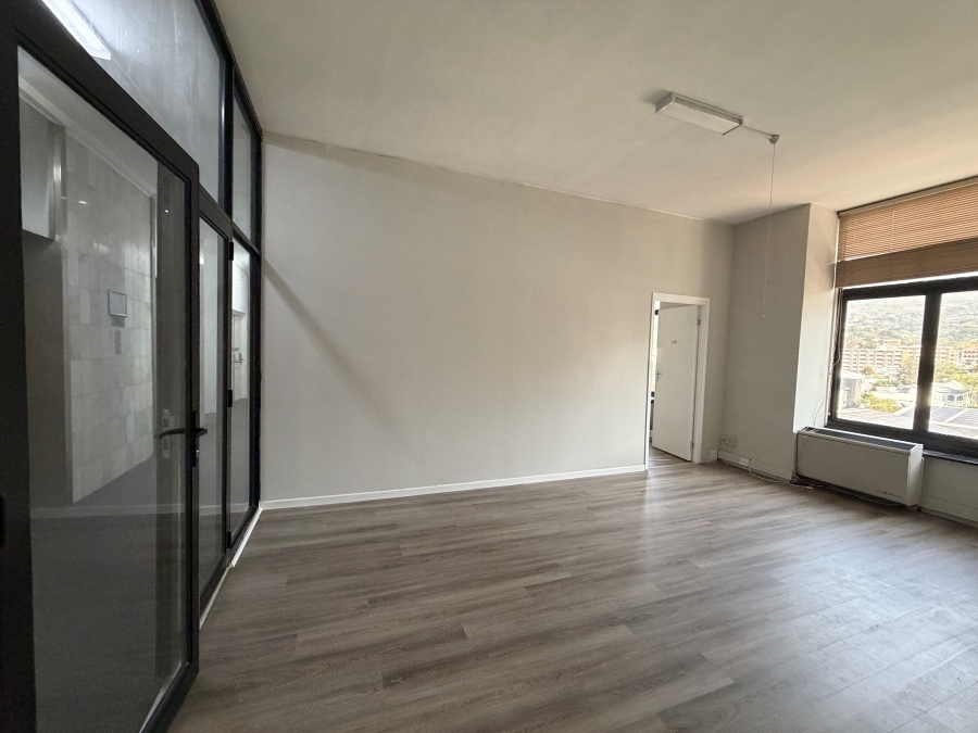 To Let Commercial Property for Rent in Gardens Western Cape
